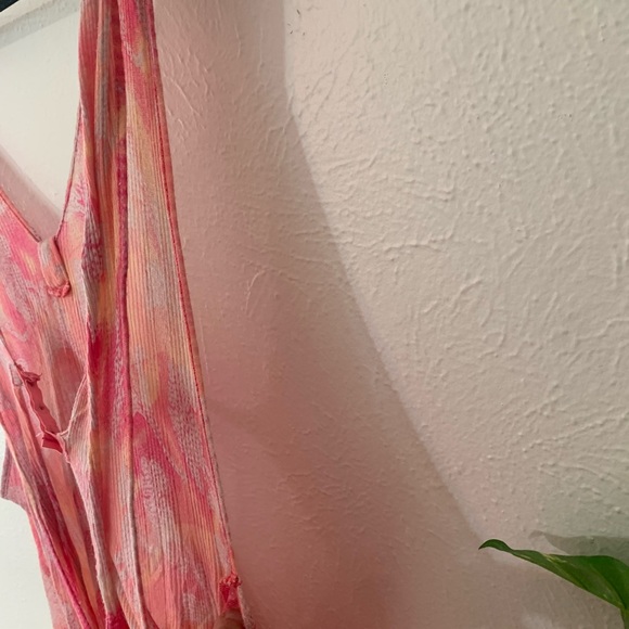 Free People flowy pink tank - Picture 11 of 11